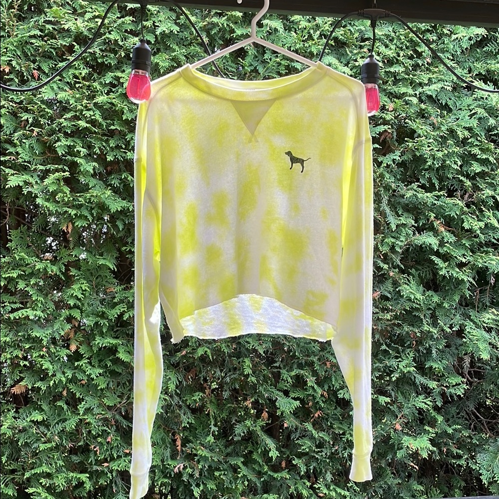 PINK Victoria's Secret Yellow Tie-Dye cropped sweater - Picture 4 of 6